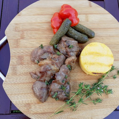 PASTRAMA DE BERBECUT, CU IERBURI AROMATICE